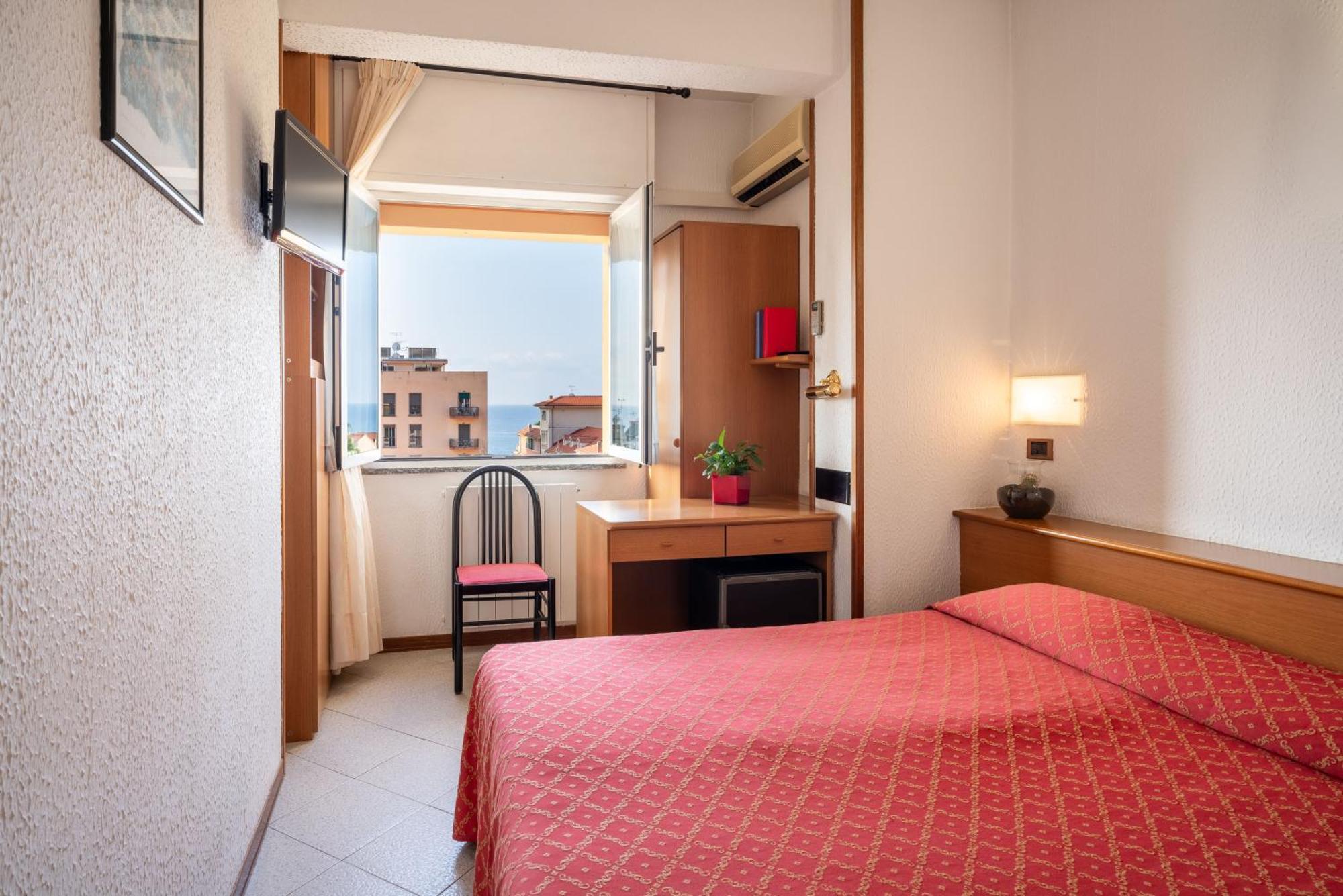Hotel Careni Villa Italia Finale Ligure Εξωτερικό φωτογραφία