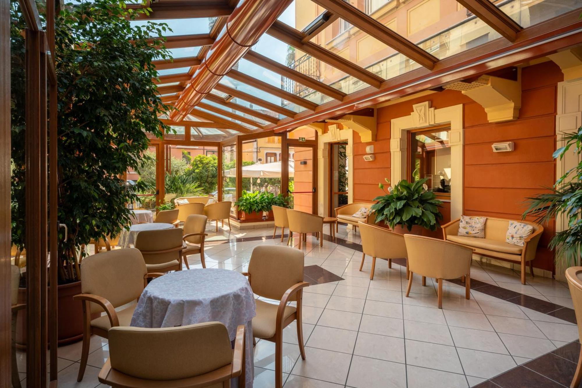 Hotel Careni Villa Italia Finale Ligure Εξωτερικό φωτογραφία