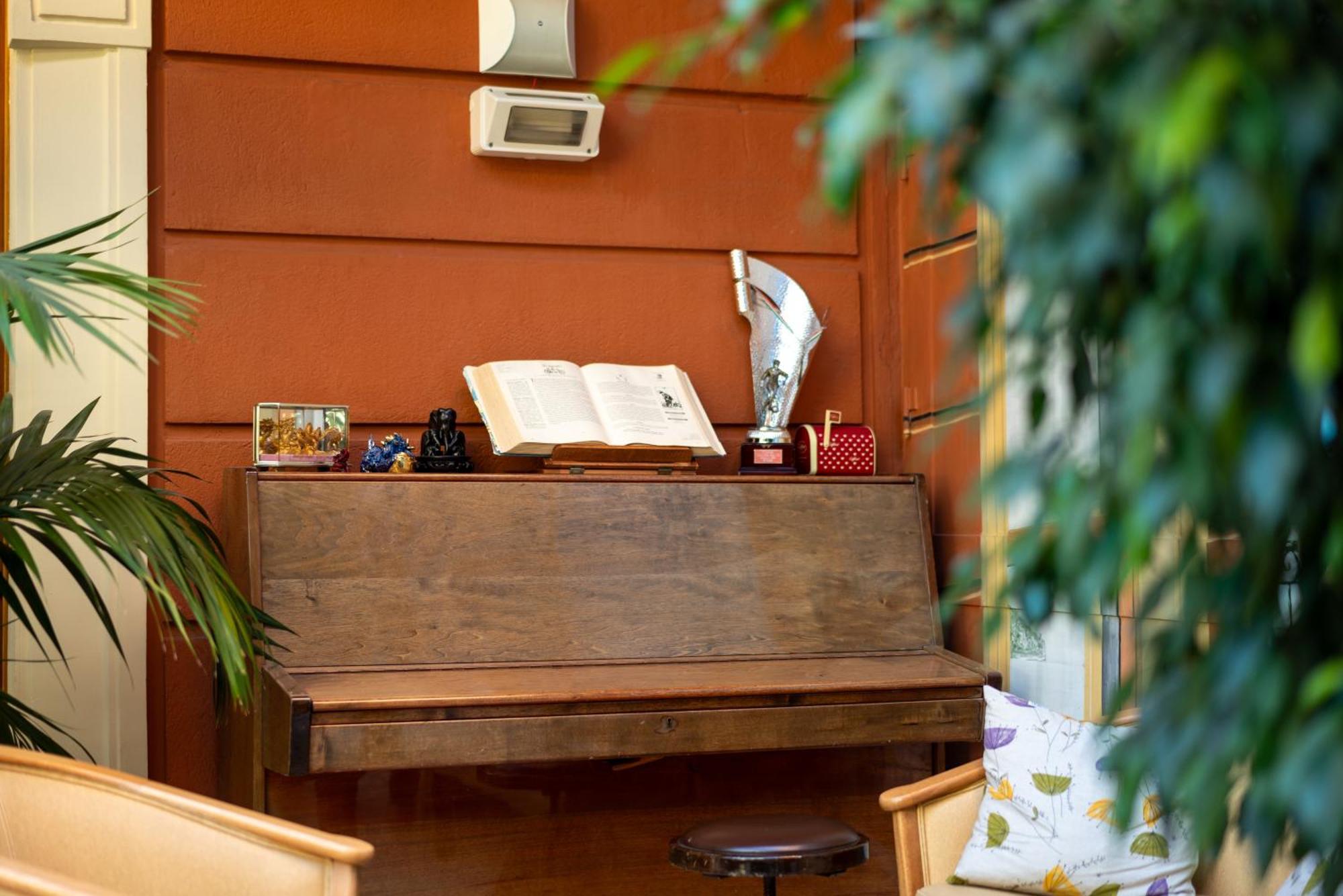 Hotel Careni Villa Italia Finale Ligure Εξωτερικό φωτογραφία