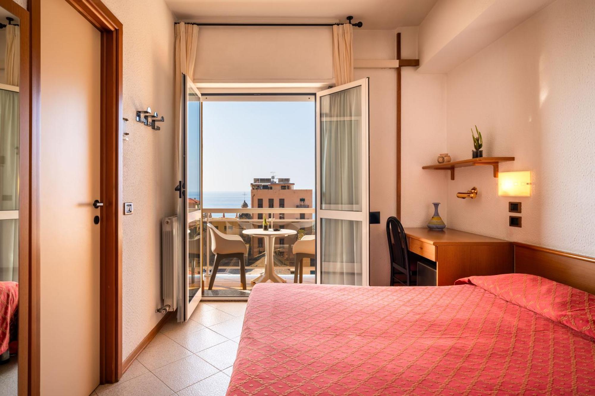 Hotel Careni Villa Italia Finale Ligure Εξωτερικό φωτογραφία